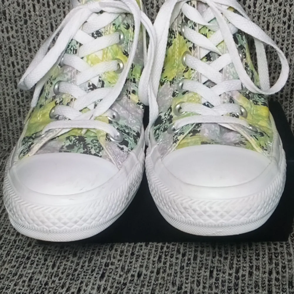 EUC Converse Rare Chuck Taylor All Star Floral Squares Hi Oxford 542558F - Picture 4 of 9